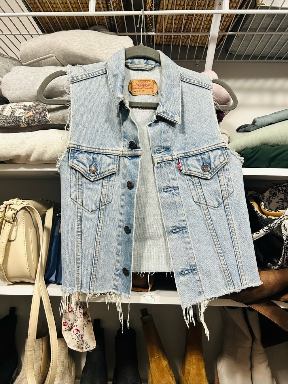 Women’s Levi’s Denim Frayed Vest
